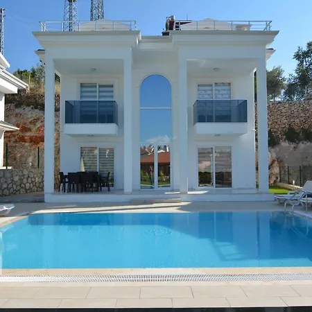 Ege Vila *